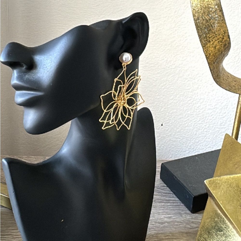 Bohemian flower drop earrings A759 - Picture 4 of 4